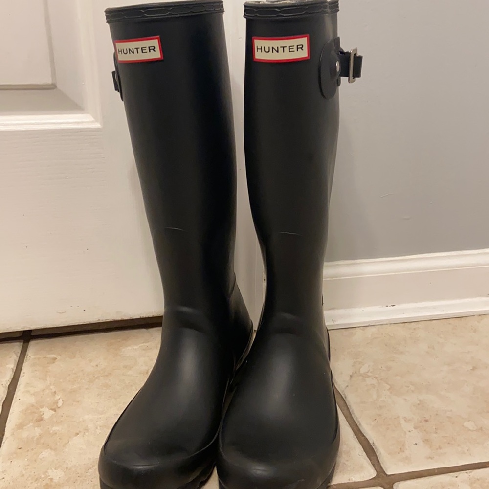 HUNTER BOOTS MATTE BLACK WOMENS SIZE 7/8